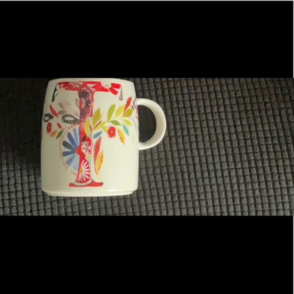 Anthropologie Starla M Halfmann “T” Initial Mug 💋 - Picture 1 of 4